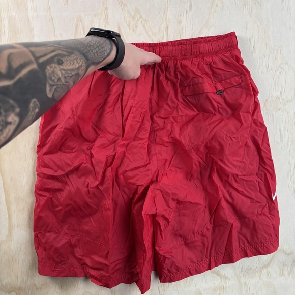 Nike Swim Shorts Mens XL Red Mesh Lined Elastic‎ Waist Back Pocket Logo Trunks - Picture 2 of 6